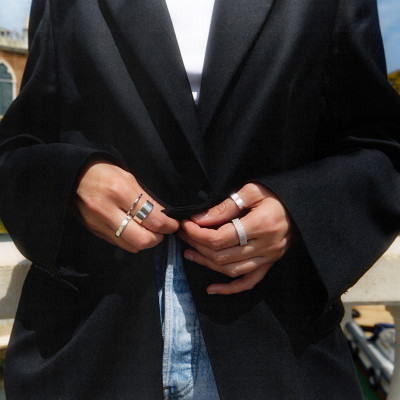 Кольцо «Дукале», белое золото 18 карат, 2 мм 