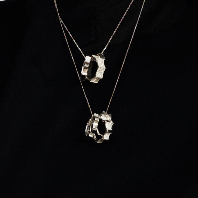 Кольцо «Парфенон», белое золото 18 карат, бриллианты, 8 мм