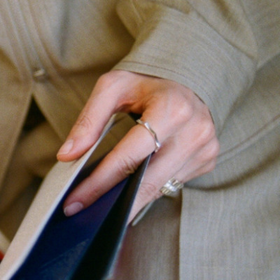 Кольцо «Парфенон», белое золото 18 карат, 2 мм